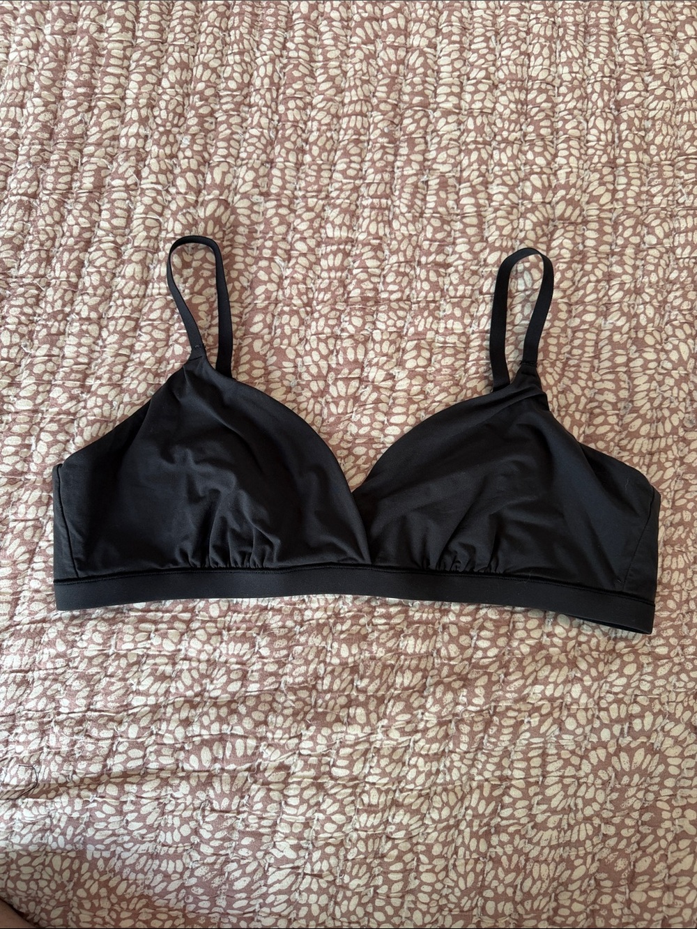 NWOT SKIMS Black Fits Everybody Crossover Bralette